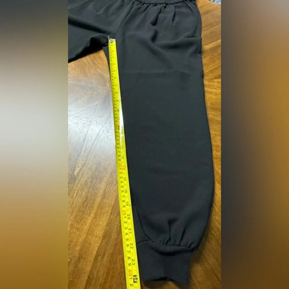 Joie Black Jogger Pants Pleated Front Pockets Comfy Work Everyday Size XS - Picture 4 of 8